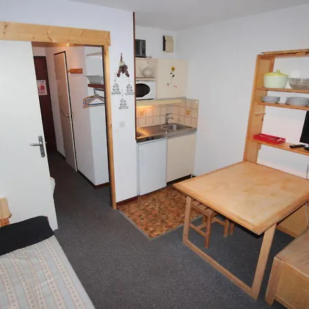 Studio Val-d'isere, 1 Piece, 3 Personnes - Fr-1-694-285 Appartement *
